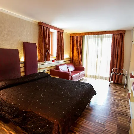 Design Oberosler 4*